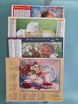 Lot de 4 calendriers des postes 2001, 1999, 1979 et 1981