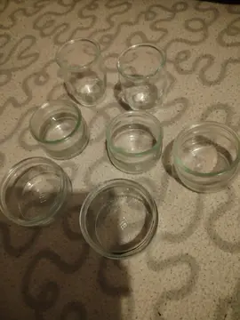 Petit pot en verre