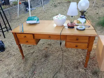 petit bureau