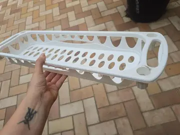 étagère salle de bain plastique
