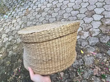 panier en osier veritable, ancien