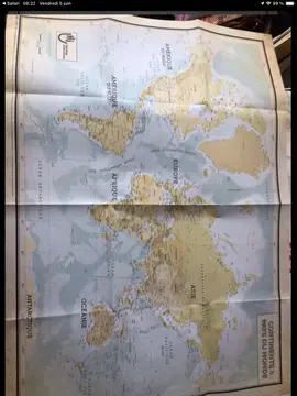 carte du monde papier