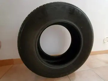 Pneu voiture
