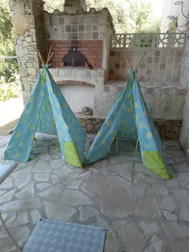 tepe pour jeu d'enfants