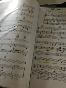 40 à 50 tablatures +/- paroles chansons