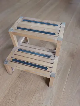 escabeau en bois