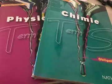 Livres scolaires Physique Chimie Terminale
