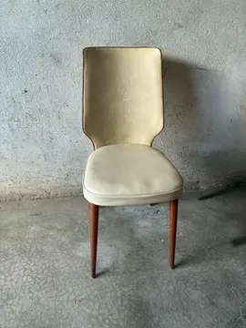 Lot de 6 chaises vintage années 70, pieds en bois massif bruns
