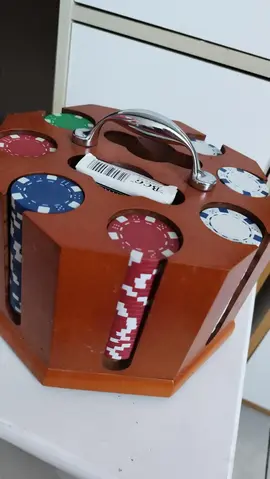 donne présentoir poker