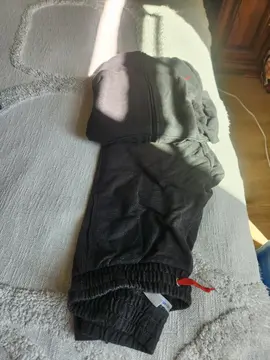 survêtement haut et bas 14 ans