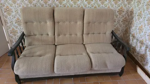 canapé convertible déhoussable et 2 fauteuils bois et tissus