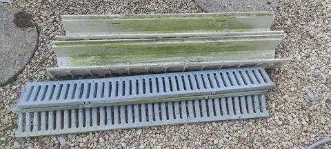 lot de 2 caniveaux à grille