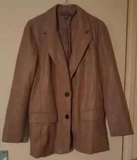 veste en simili cuir