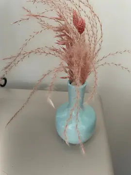 petit vase avec bouquet