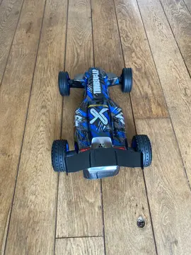 voiture électrique plus de batterie et pas de manette