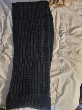 Écharpe noire 🧣