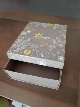Boîte en carton
