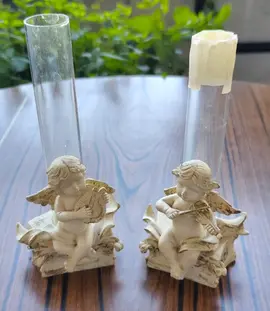Deux vases/anges