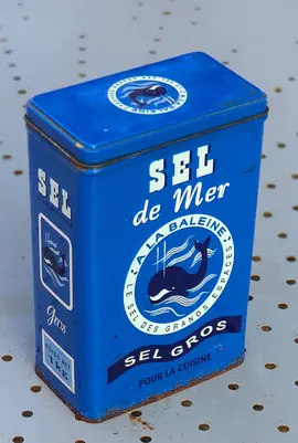 Boite en fer pour déco ou collection