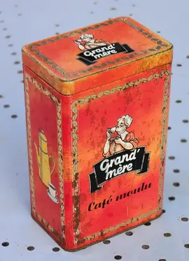 Boîte en métal, plutôt pour décoration