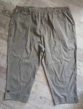 pantacourt Taille 48