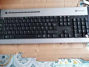 Clavier ordinateuf