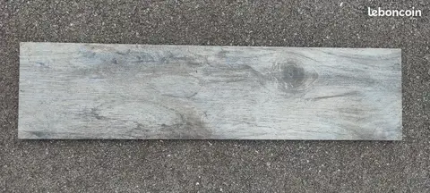 13 carreaux 15x59.6cm