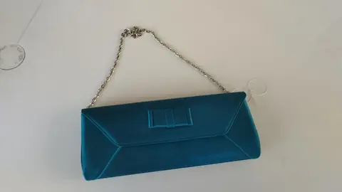 sac a main pour tenue habillée avec chainette jamais utilisé