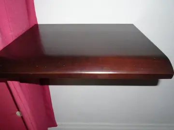 petites étagères à fixer