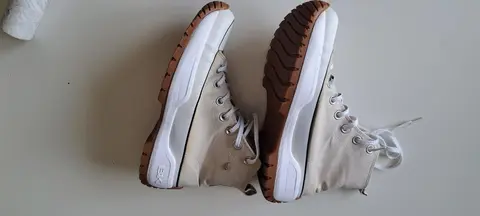 chaussures toile beige 39 BK