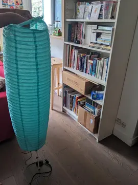 lampe déchirée