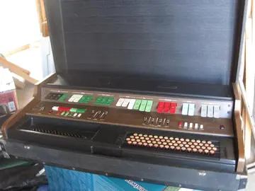 synthétiseur elka