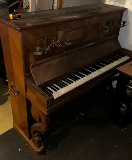 piano droit