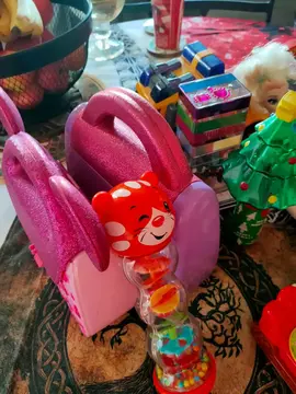 Lot de Jouets. Sac Fourni