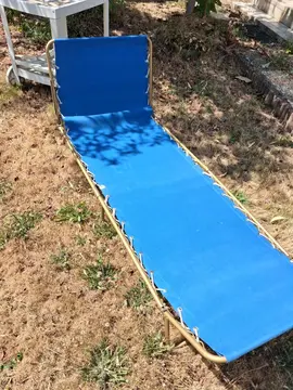 lit de camp élastique récent