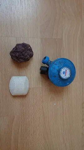 Pierres de lave & détendeur butane