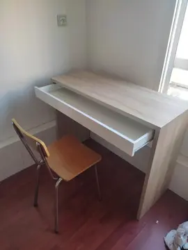 bureau bois avec chaise