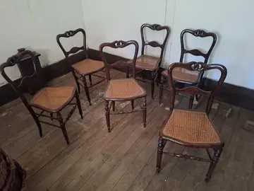 chaises