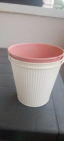 cache-pots