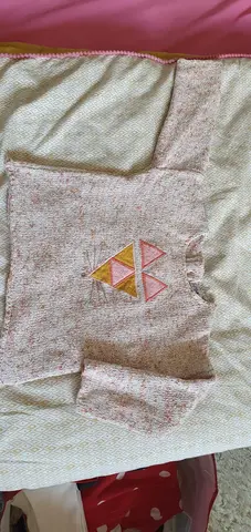 pull bébé fille