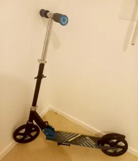 TROTTINETTE NON ELECTRIQUE