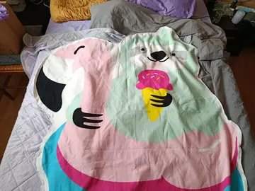 serviette enfant flamant rose