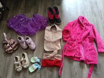 lot vêtements fille 2-3 ans