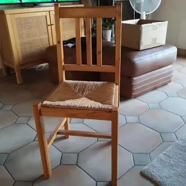 chaise en bois