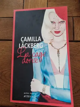 Livre La cage dorée