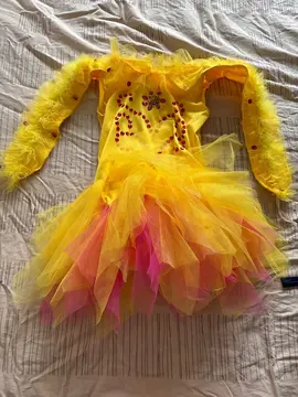 costume