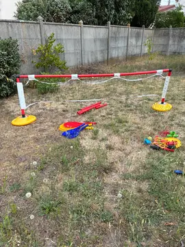 tennis volley foot
