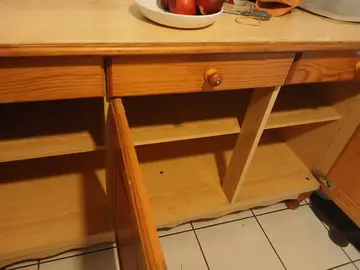 donne buffet bois à récupérer sur place