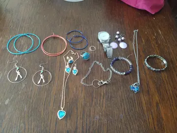 lot bijoux