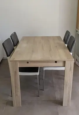 Table en bois